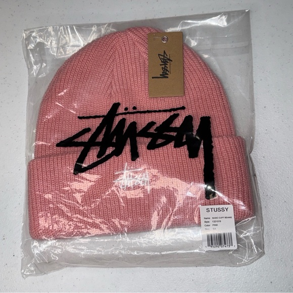 Stussy Pink Cuff Beanie with white embroidered Logo - Picture 2 of 4
